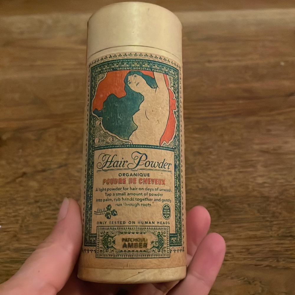 LULU ORGANICS hair powder amber/patchouli